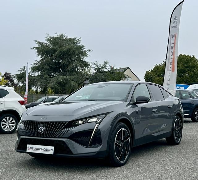 PEUGEOT 408