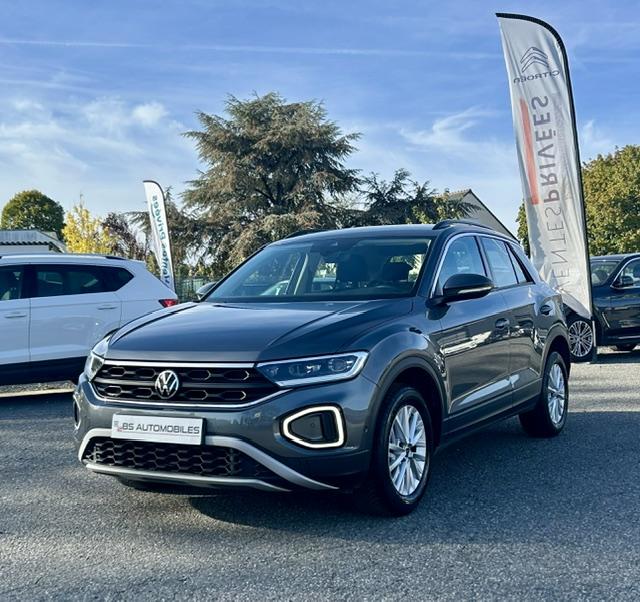 VOLKSWAGEN T-ROC
